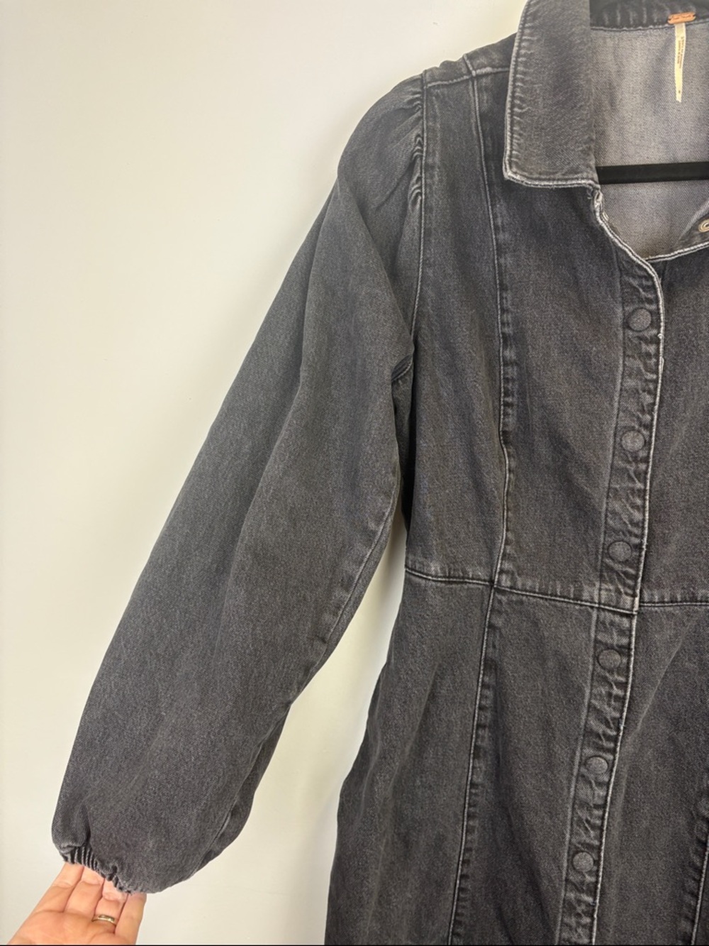 Free People Black Denim Mini Dress Puff Sleeve Snap Front Shirt Dress Sz Medium - Picture 6 of 12